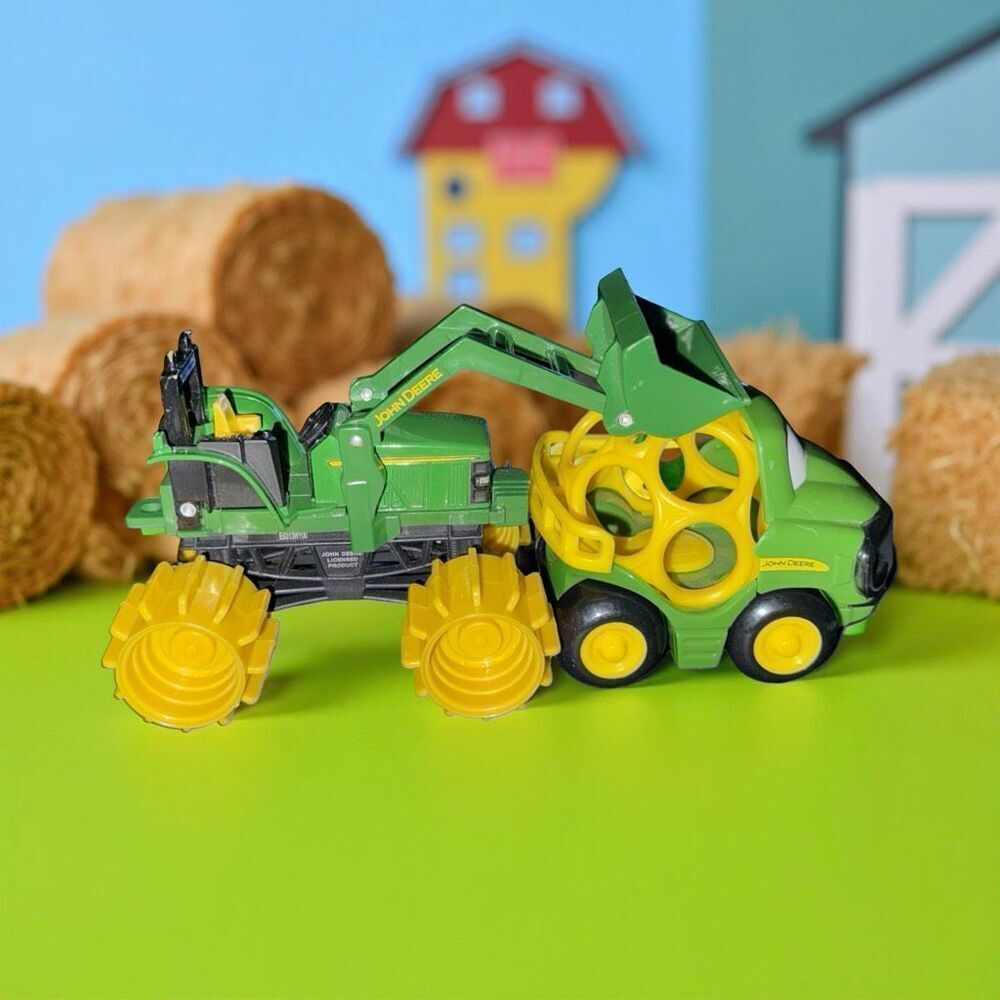 Toddler John Deere Lot Tractor W Paddle Wheels & John Deere OBALL Gripper Car